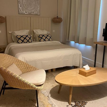 Moulin De La Roque Hotel Althen-des-Paluds Ngoại thất bức ảnh