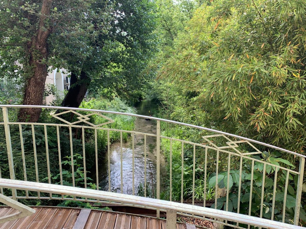 Moulin De La Roque Hotel Althen-des-Paluds Ngoại thất bức ảnh